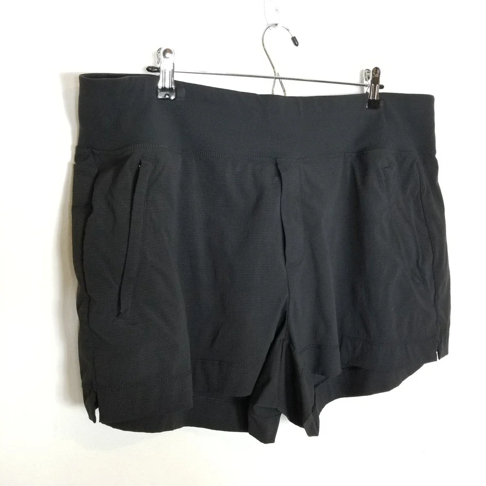 Athleta Trekkie North Shorts Women Sz 18 Black Athletic Pull On Gym Walking‎